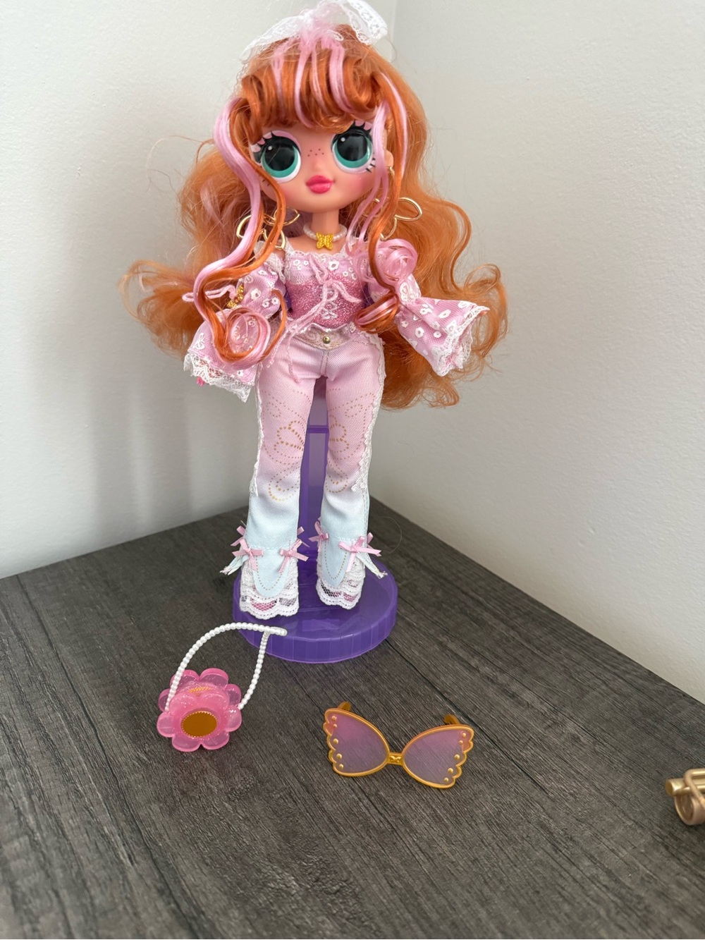 LOL Surprise OMG Series 8 Wildflower Doll & Accessories